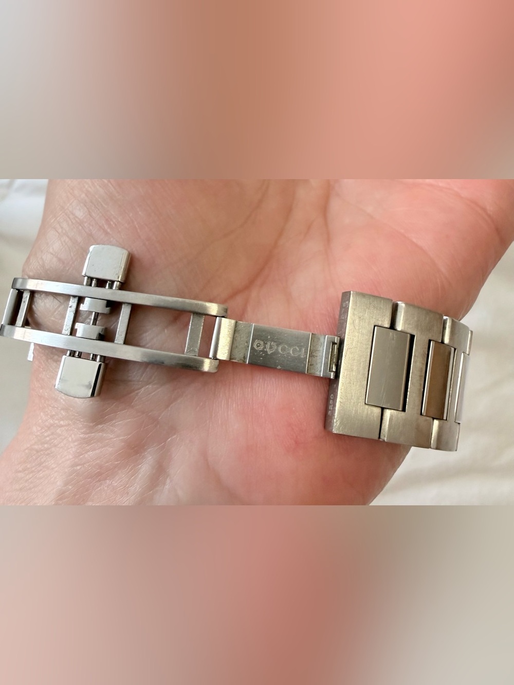 Gucci | Men’s Unisex | GG2570 YA142308 Stainless Steel Silver Watch | Full Set - Picture 8 of 13